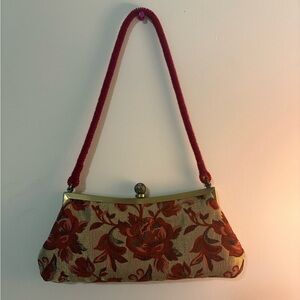 Floral vintage tapestry purse